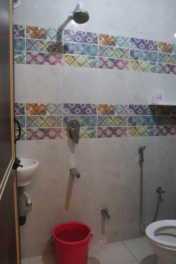 Grand Suites Srirangam Tiruchirappalli Esterno foto
